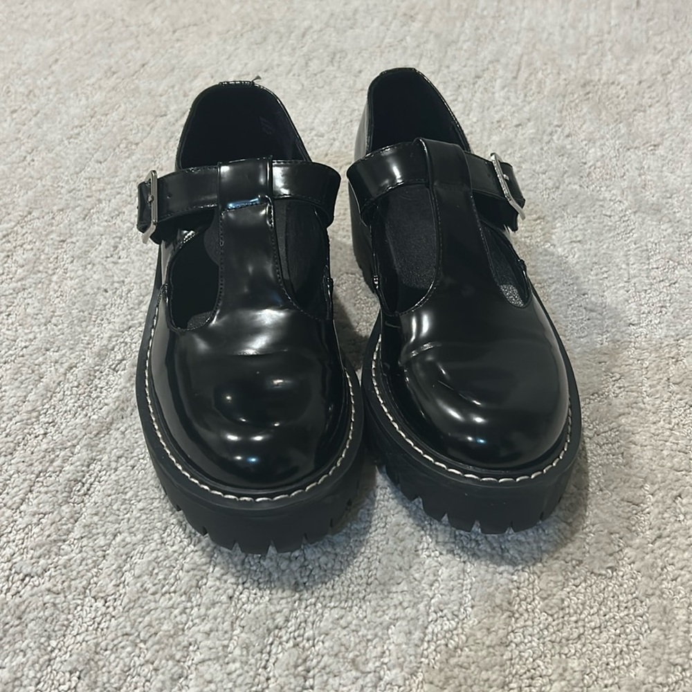 Black Mary Jane Lug sole shoes Sz. 6